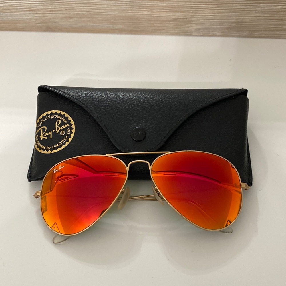 Ray Ban sunnies